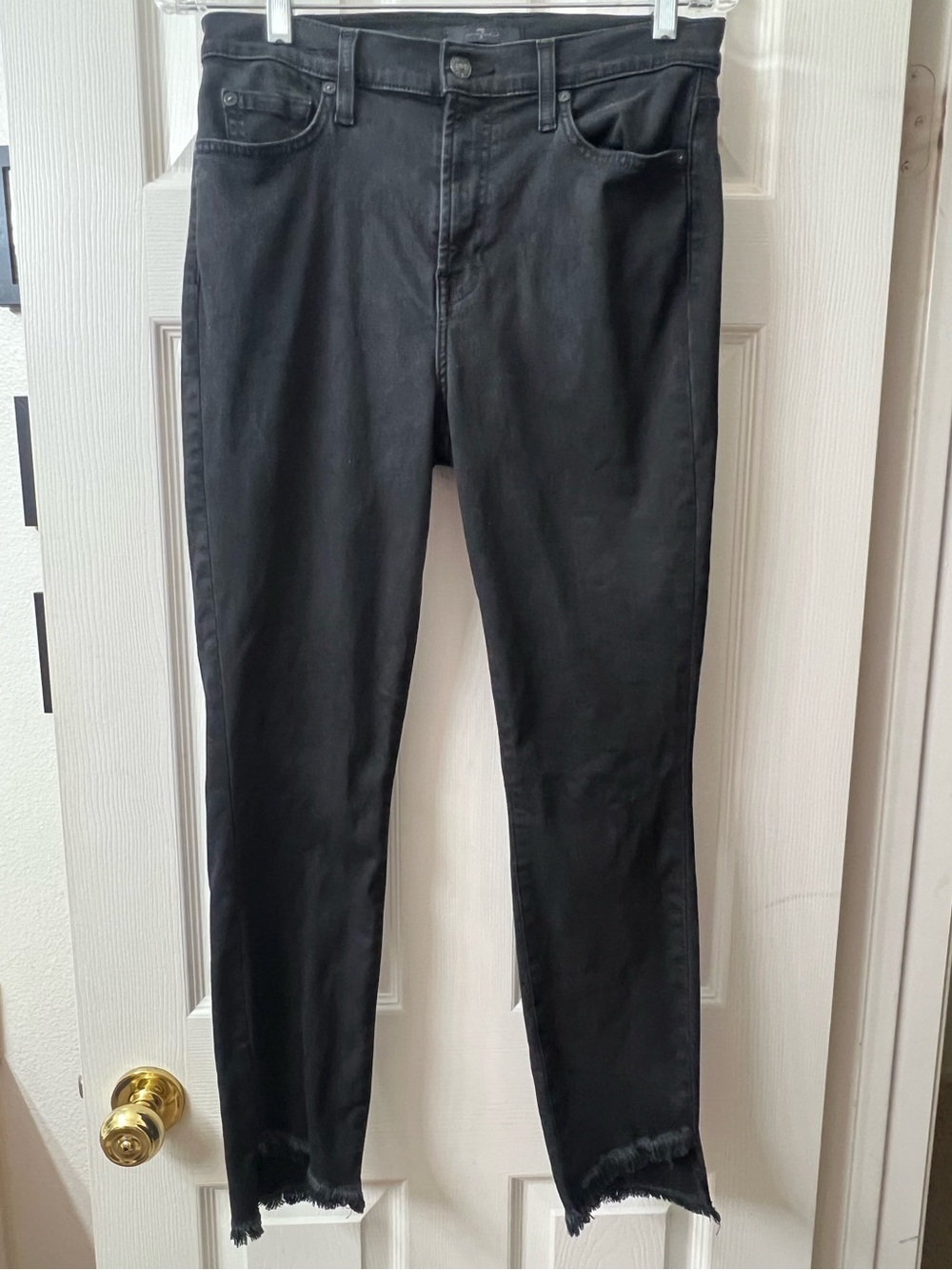 7FAM Gwenevere Black Crop Ankle Jeans High-Rise Size 30